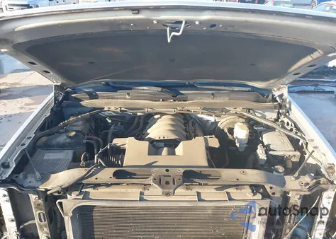 2015 Chevrolet Silverado 1500 1Lt из США, поврежденный, VIN 1GCRCREC3FZ304823